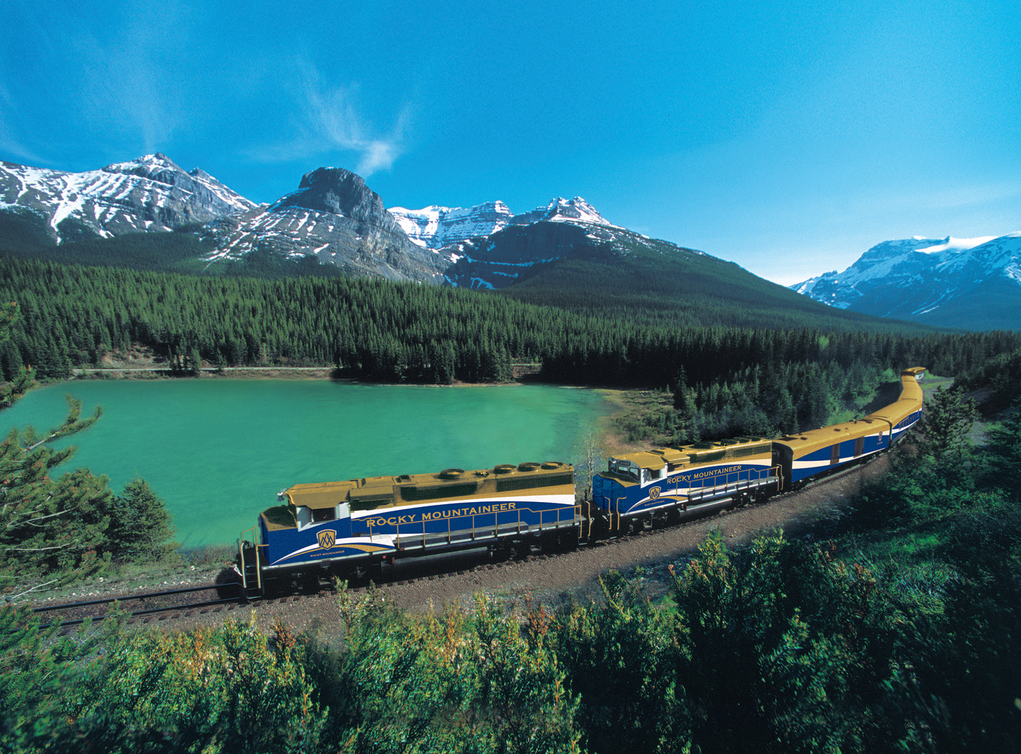 Spectacular Canadian Rockies by Land & Rail September 18, 2021